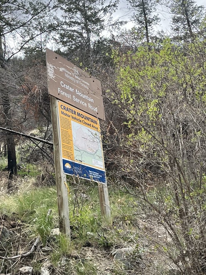 Crater Mountain Forest Service Road sign