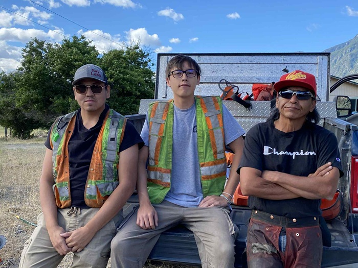 The sḱʷlkʷalt Forestry LP Crew-Community Assistance